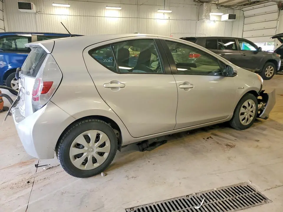 2012 TOYOTA PRIUS C ONE  