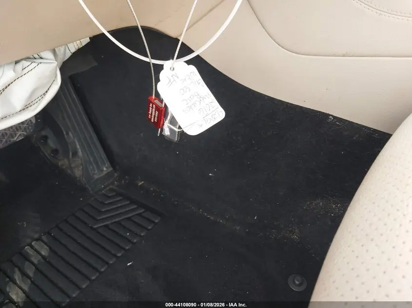 2016 MERCEDES-BENZ GLC 300  