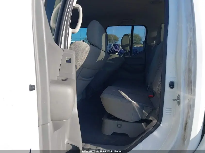 2020 NISSAN FRONTIER SV 4X2