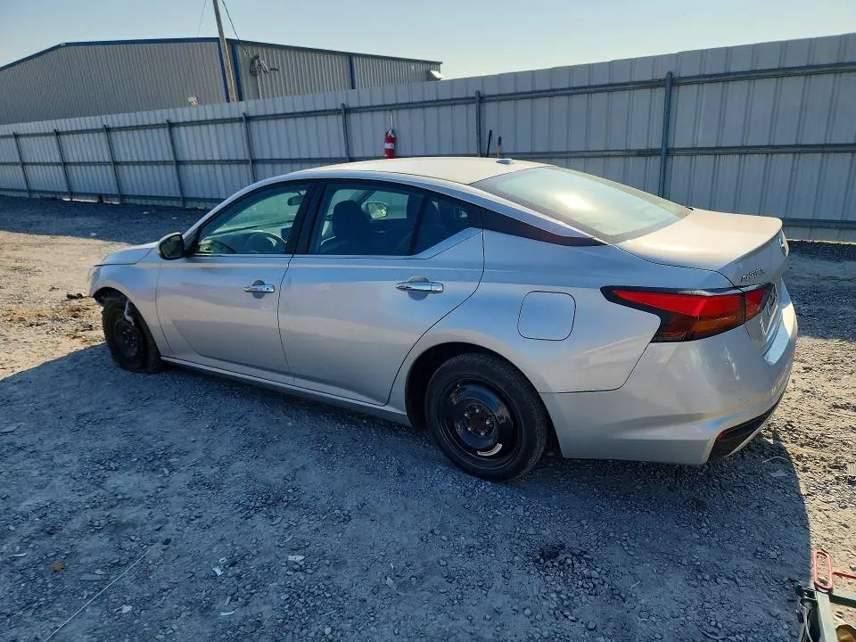 2019 NISSAN ALTIMA S  