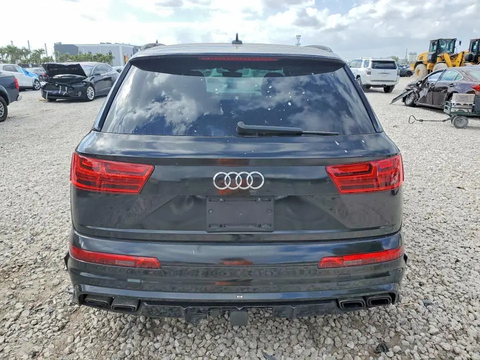 2017 AUDI Q7 PRESTIGE  