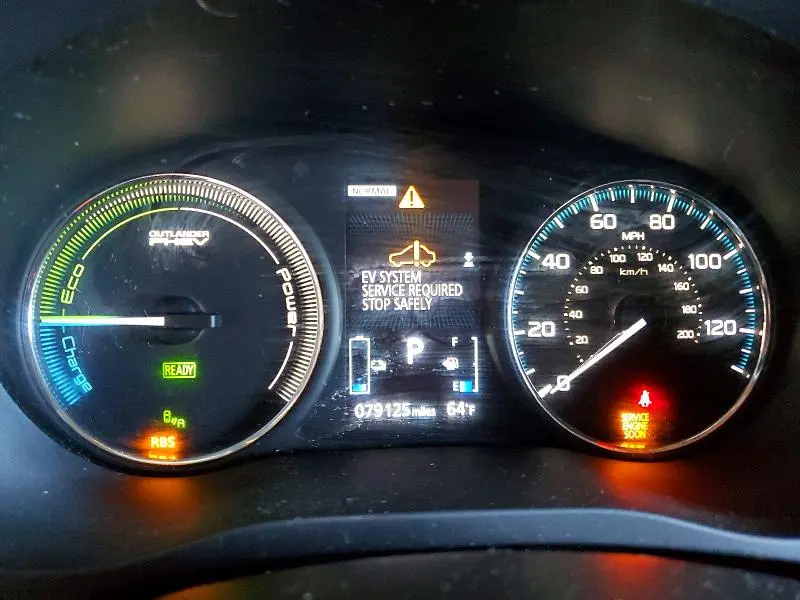 2018 MITSUBISHI OUTLANDER SE  