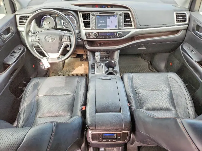 2019 TOYOTA HIGHLANDER LIMITED  