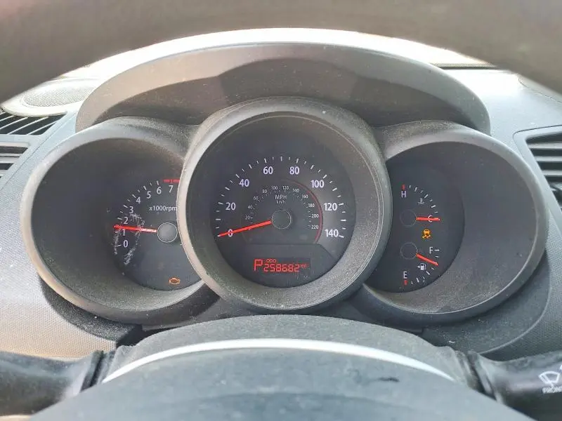2010 KIA SOUL +  