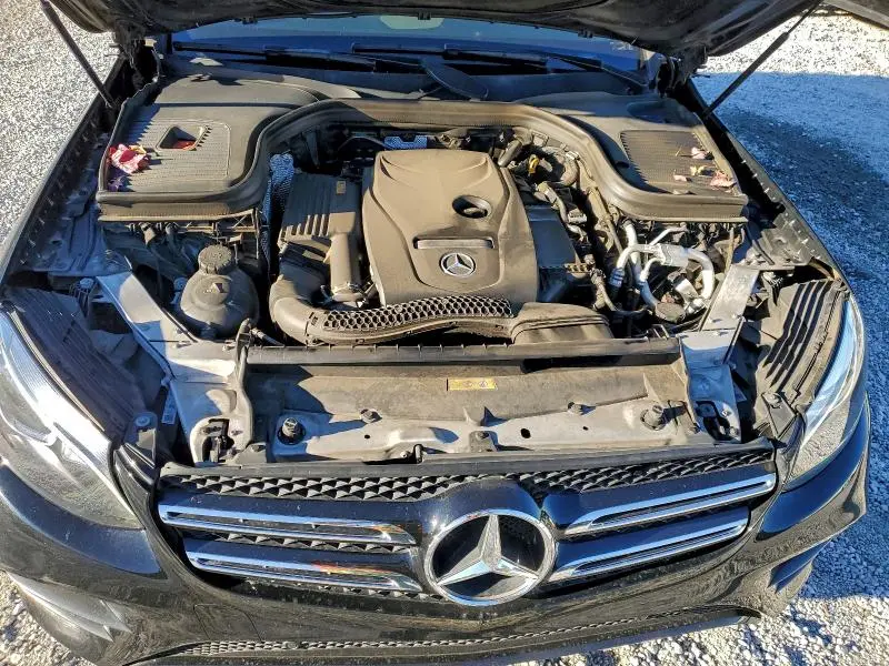 2019 MERCEDES-BENZ GLC 300  