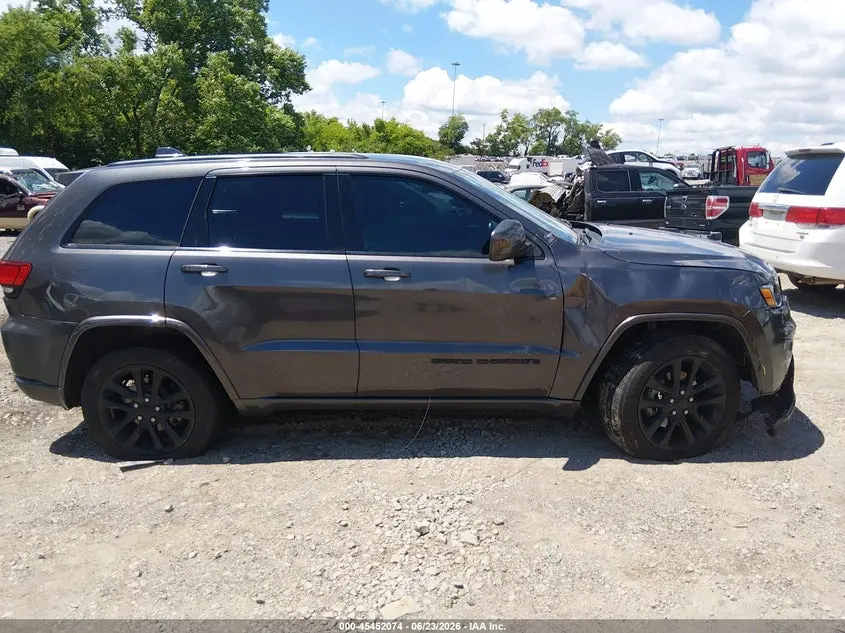 2017 JEEP GRAND CHEROKEE ALTITUDE