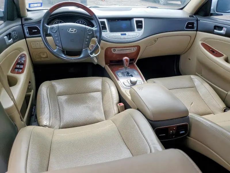 2012 HYUNDAI GENESIS 5.0L  