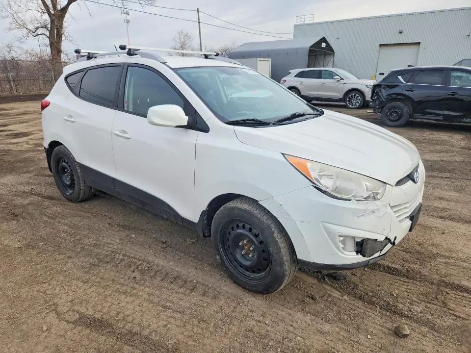 2013 HYUNDAI TUCSON GLS  