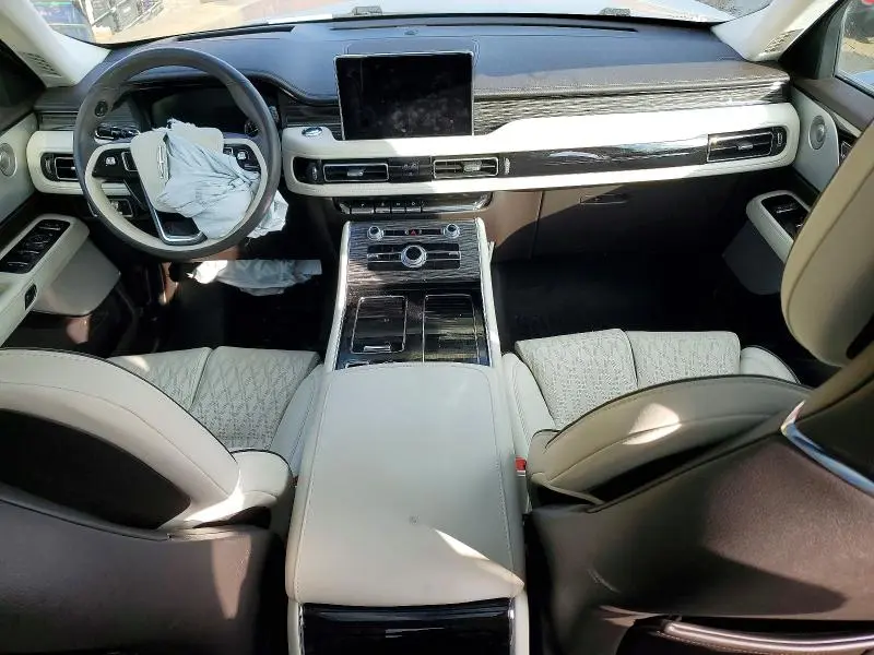 2023 LINCOLN AVIATOR BLACK LABEL  