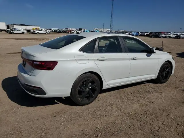 2025 VOLKSWAGEN JETTA SE  
