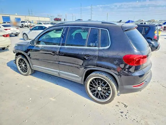 2014 VOLKSWAGEN TIGUAN S  