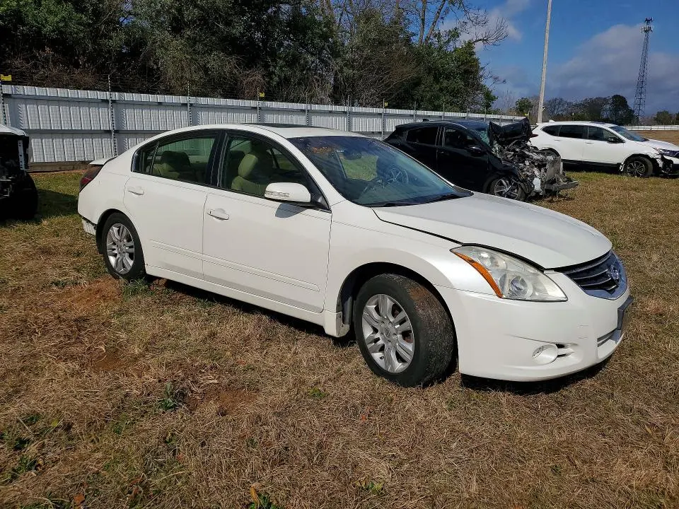 2011 NISSAN ALTIMA BASE  