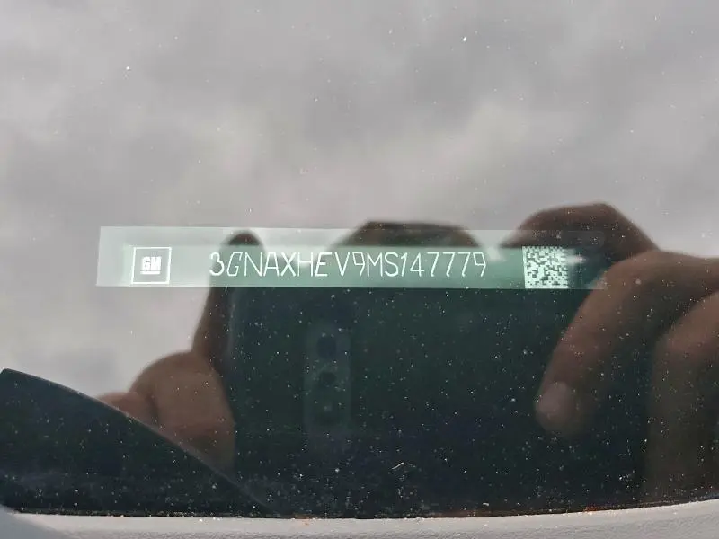 2021 CHEVROLET EQUINOX LS  