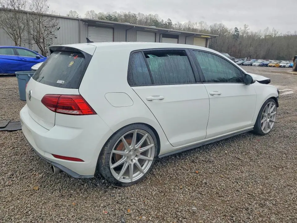2018 VOLKSWAGEN GTI S  