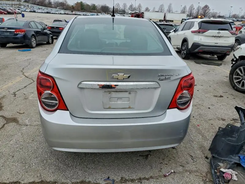 2013 CHEVROLET SONIC LT  
