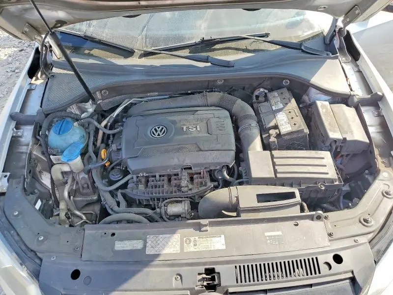 2014 VOLKSWAGEN PASSAT SE  