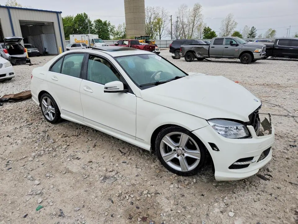 2011 MERCEDES-BENZ C 300 4MATIC  