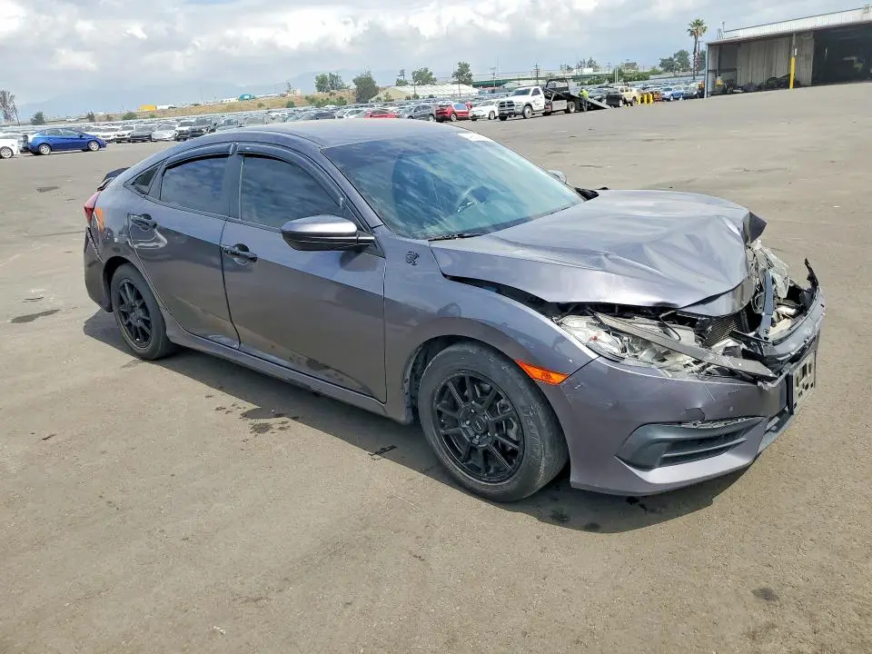 2018 HONDA CIVIC LX  