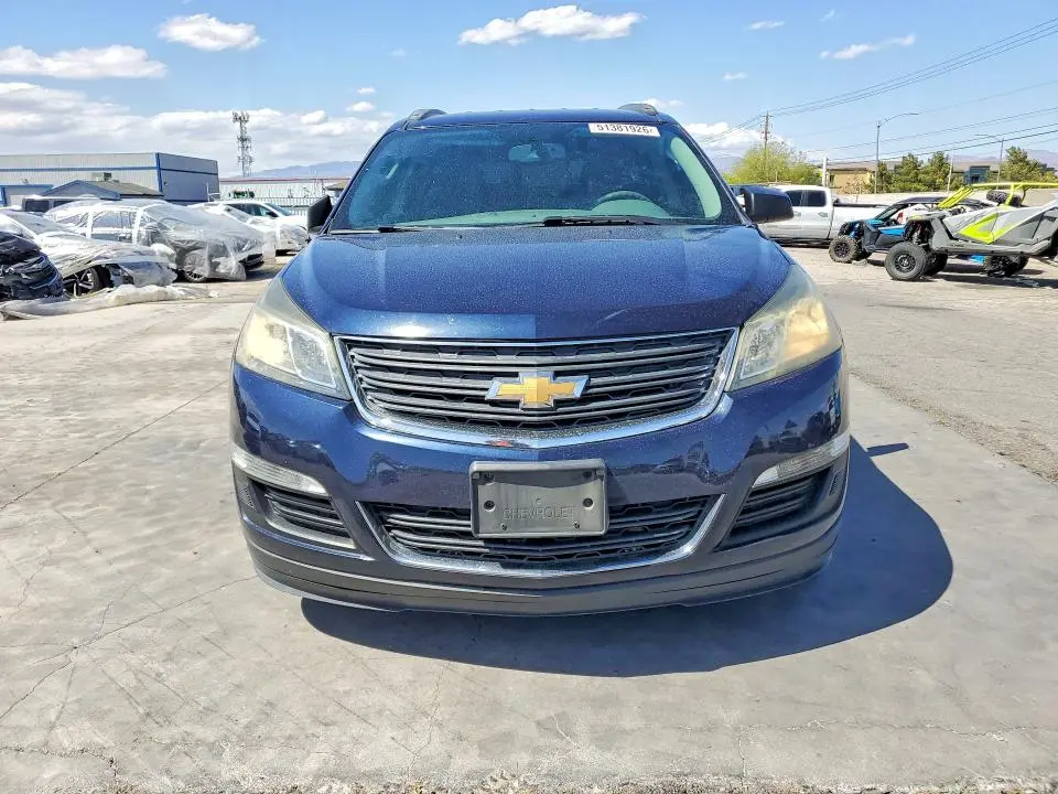 2016 CHEVROLET TRAVERSE LS  