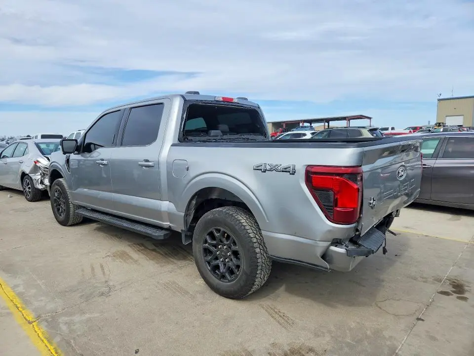 2024 FORD F150 XLT  