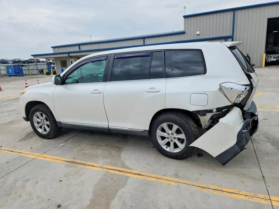 2011 TOYOTA HIGHLANDER BASE  