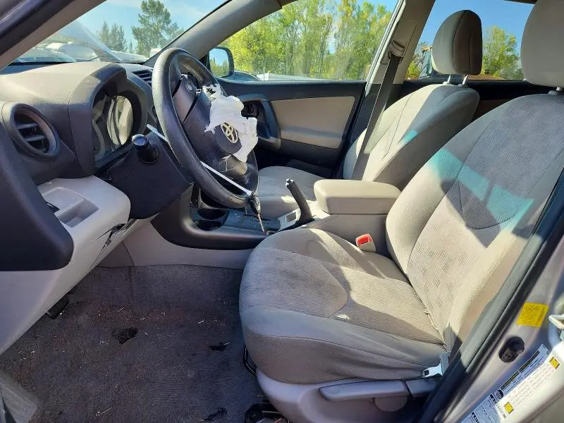 2011 TOYOTA RAV4 BASE  