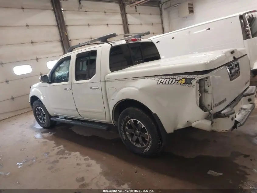 2015 NISSAN FRONTIER PRO-4X