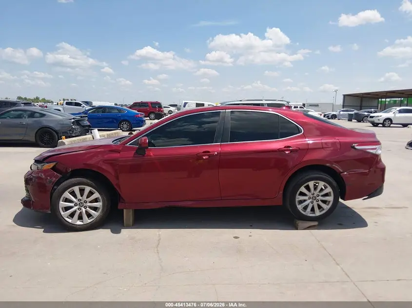 2020 TOYOTA CAMRY LE