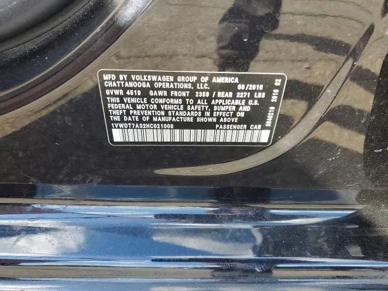 2017 VOLKSWAGEN PASSAT R-LINE  