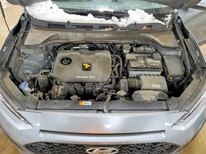 2021 HYUNDAI KONA SE  