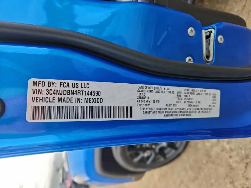 2024 JEEP COMPASS LATITUDE  