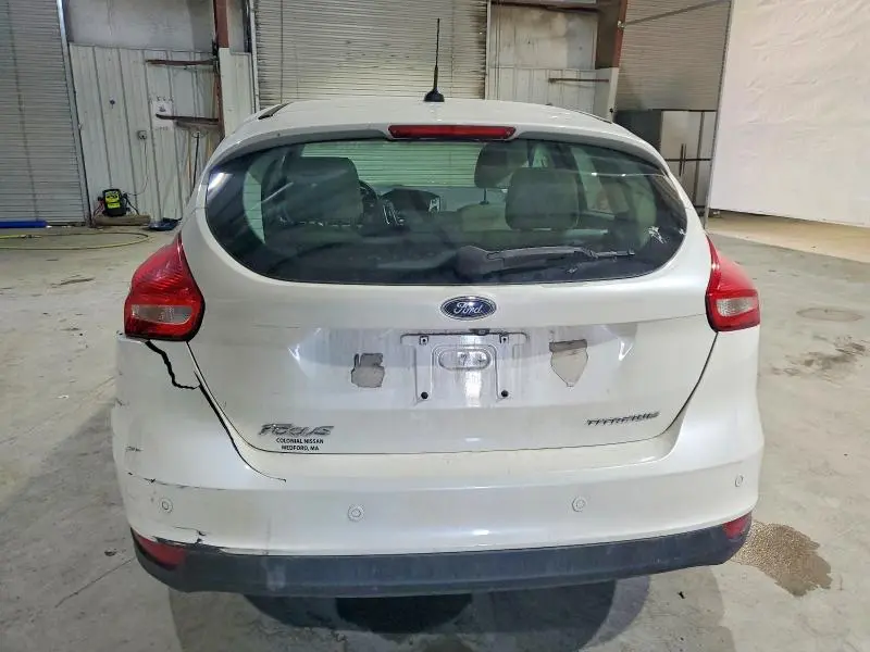 2016 FORD FOCUS TITANIUM  