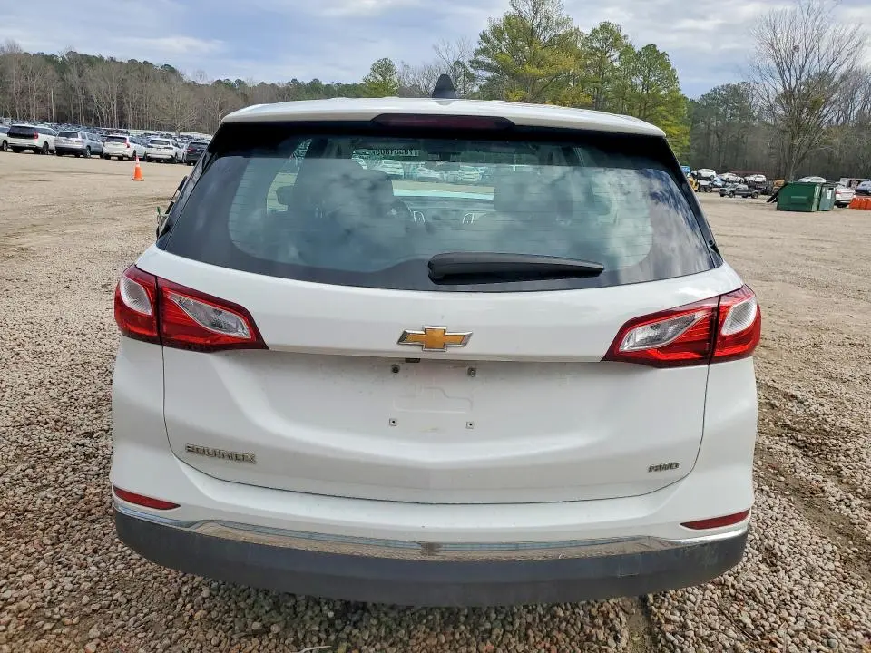 2018 CHEVROLET EQUINOX LS  