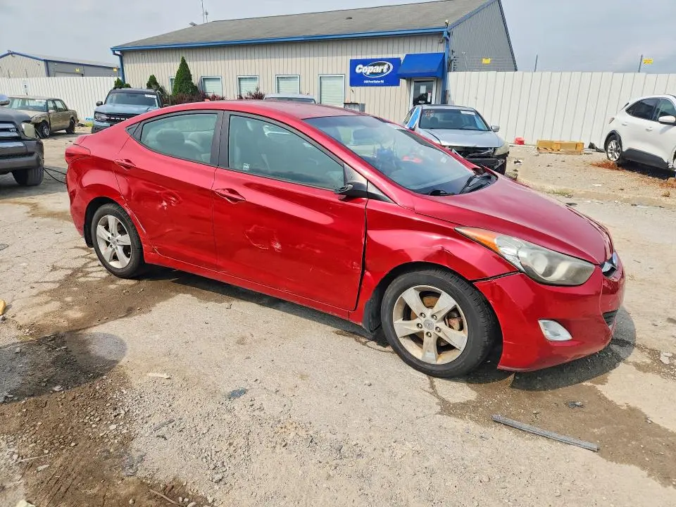 2013 HYUNDAI ELANTRA GLS  