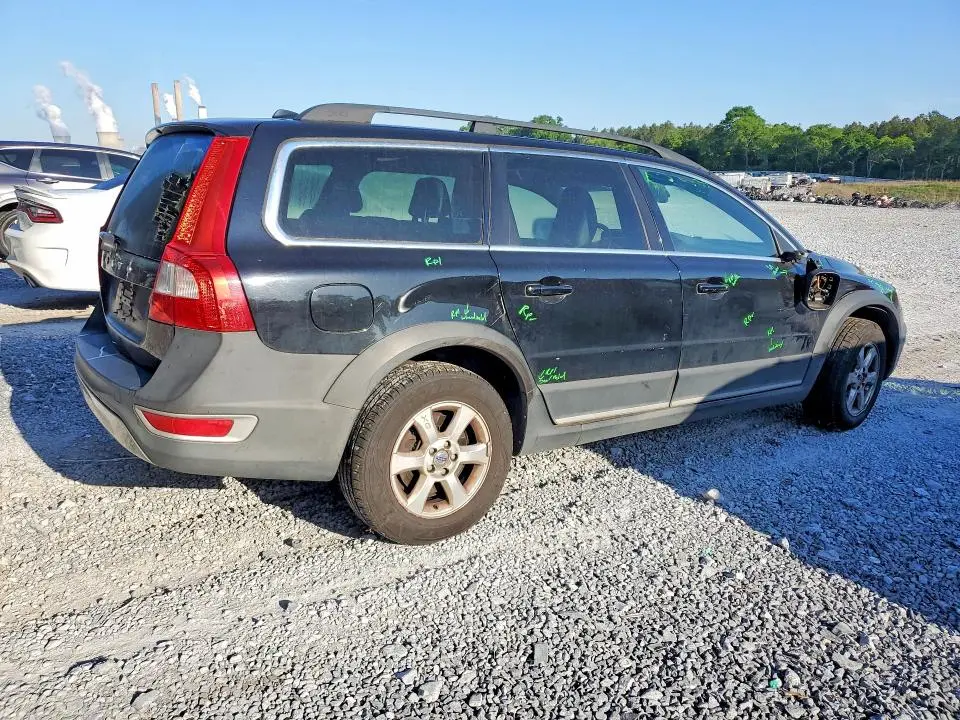 2012 VOLVO XC70 3.2  