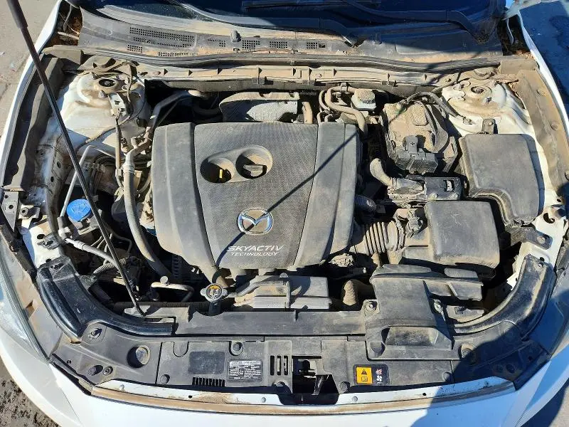 2015 MAZDA 3 TOURING  