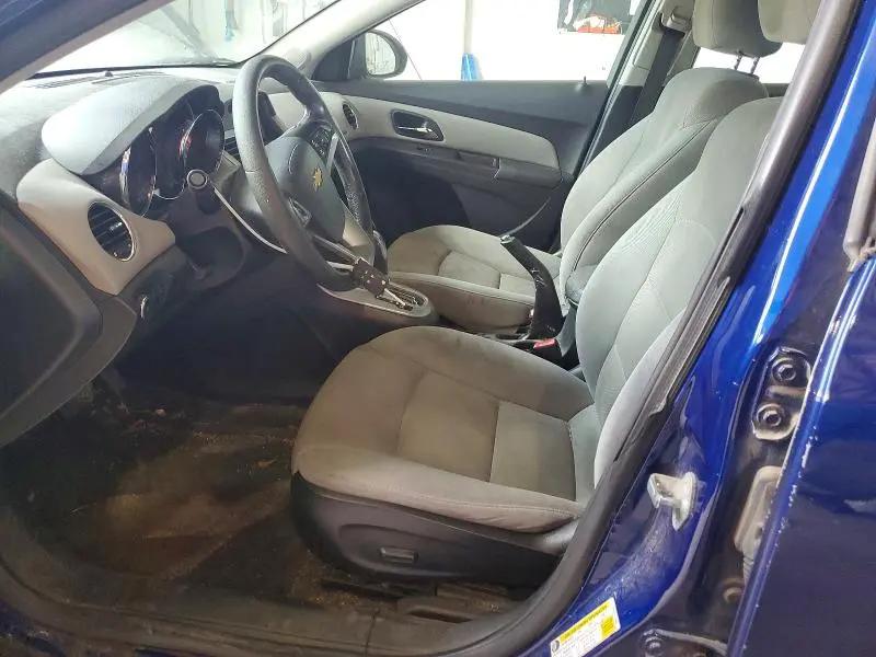2012 CHEVROLET CRUZE LT  