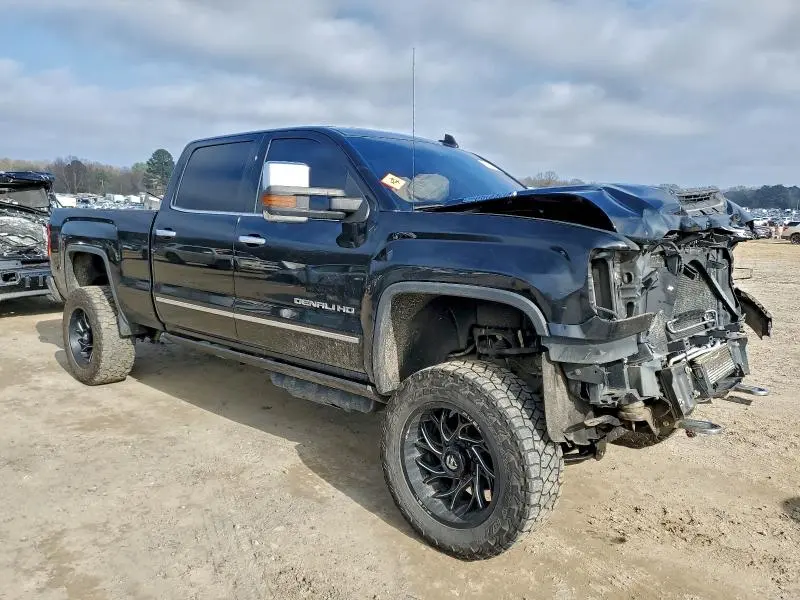2018 GMC SIERRA K2500 DENALI  