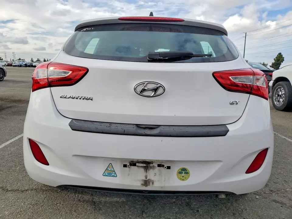 2014 HYUNDAI ELANTRA GT BASE  