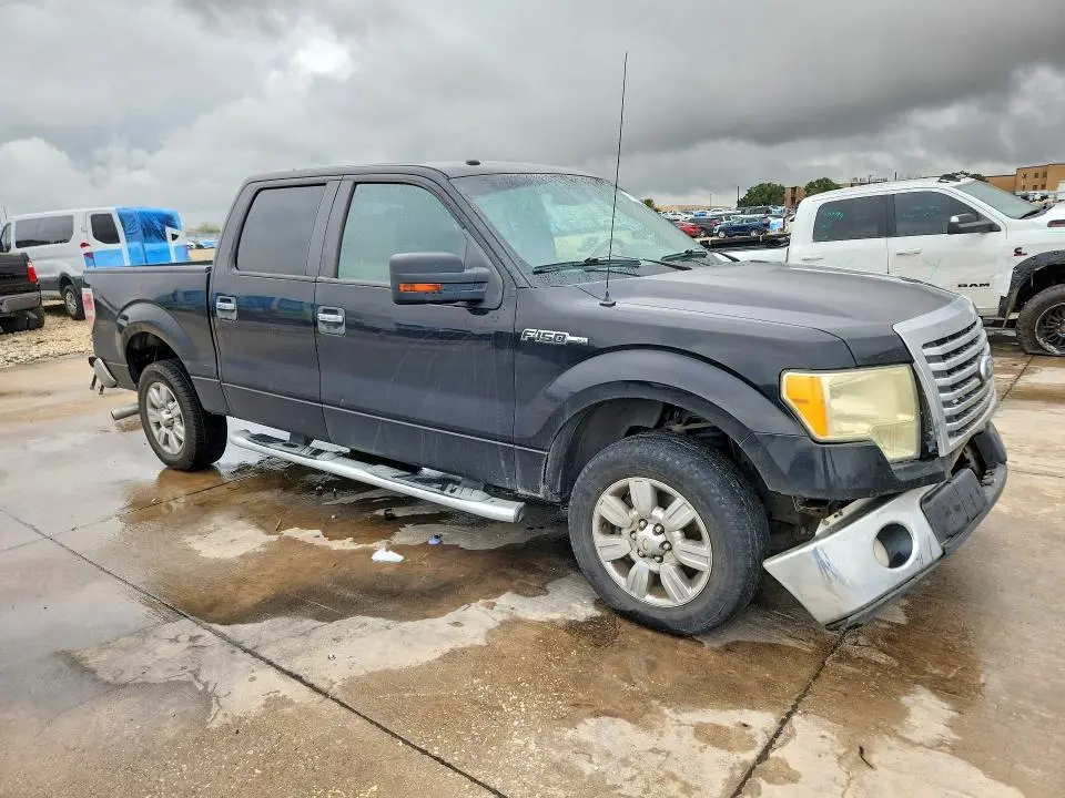 2010 FORD F150 SUPERCREW  