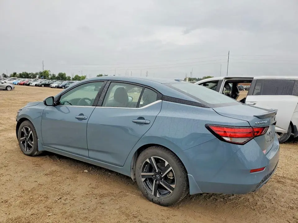 2024 NISSAN SENTRA SV  
