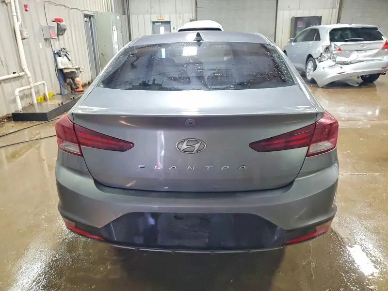 2019 HYUNDAI ELANTRA SEL  