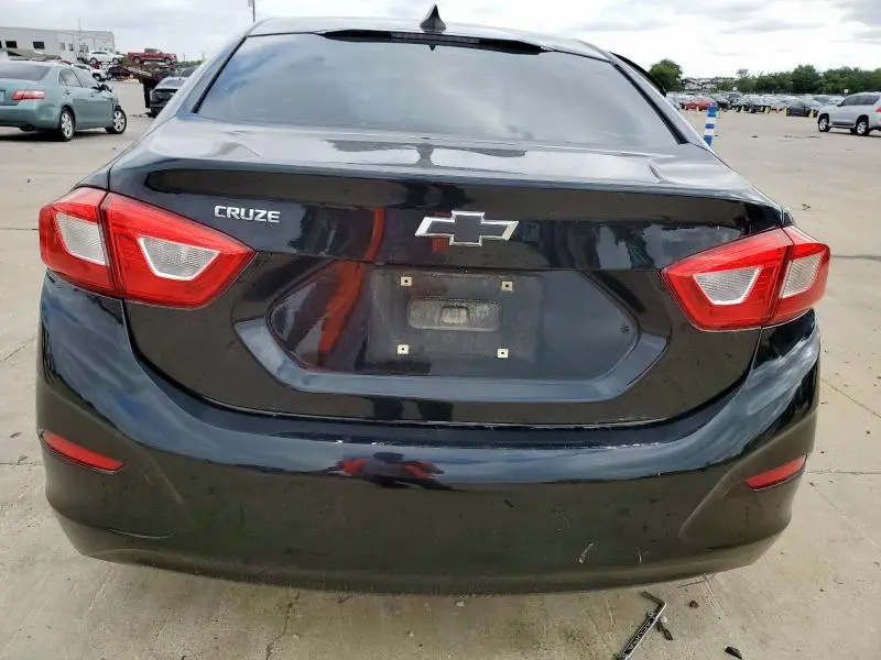 2018 CHEVROLET CRUZE LS  