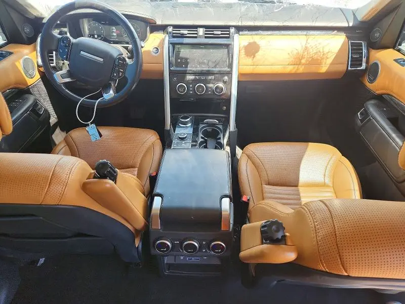 2019 LAND ROVER DISCOVERY HSE LUXURY  