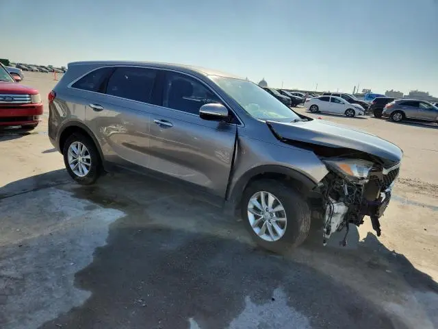 2018 KIA SORENTO LX  