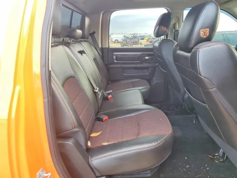 2015 RAM 1500 SPORT  