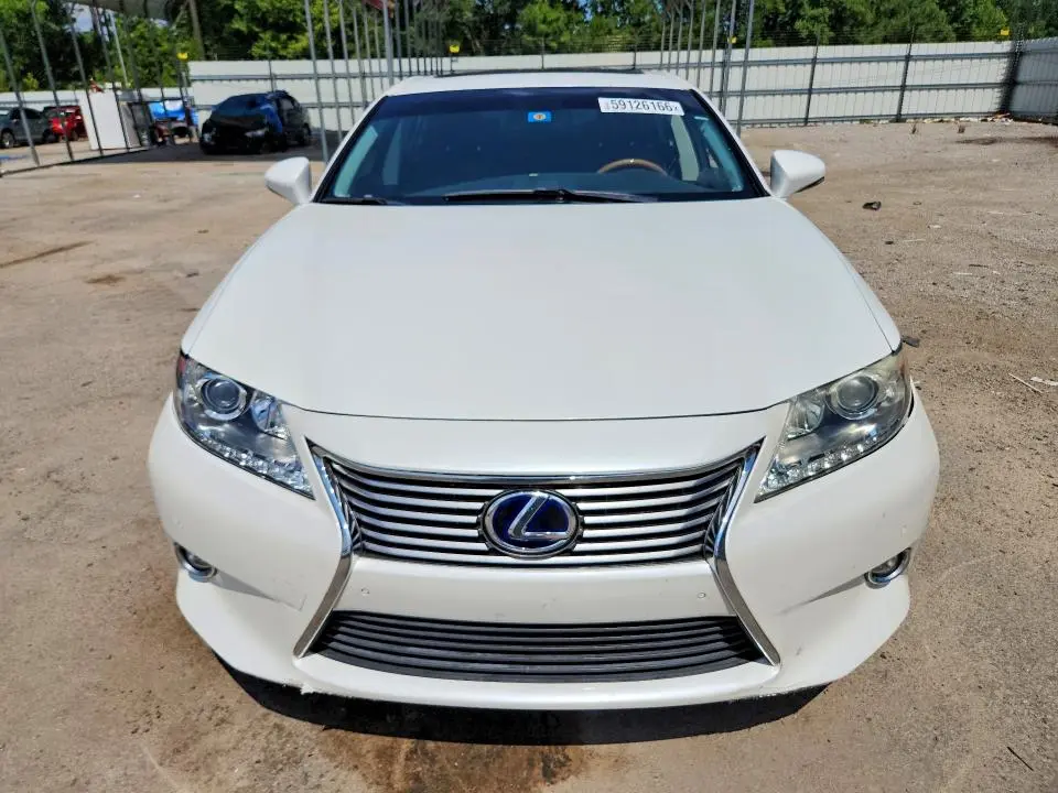 2015 LEXUS ES 300H  