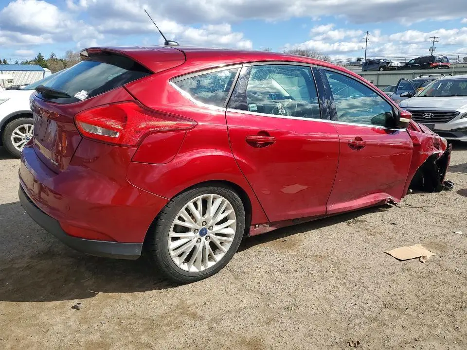 2017 FORD FOCUS TITANIUM  