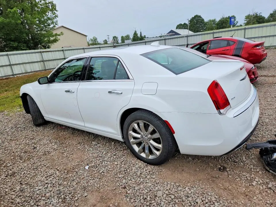 2018 CHRYSLER 300 LIMITED  