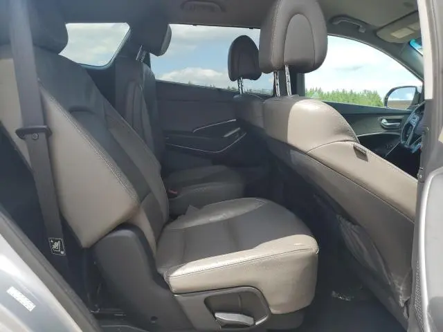 2016 HYUNDAI SANTA FE SE  